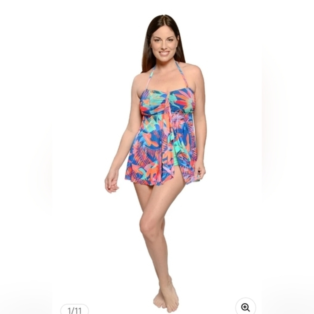 strappy blouse Vibrant colors for the beach